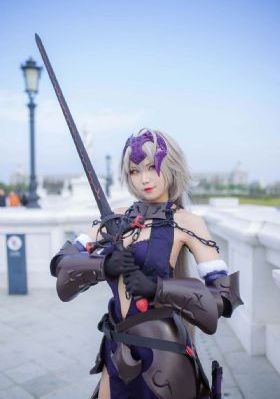 泳装美女