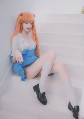 《田螺姑娘》
